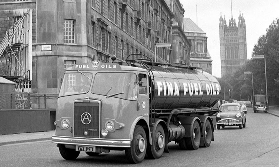  Atkinson Gold Knight 8x4 Tanker 1958 года  (фото 1 из 2)